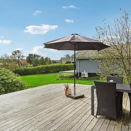 3 Bedroom Amazing In Hurup Thy Semesterbostad *