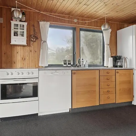 3 Bedroom Amazing In Hurup Thy Doverodde